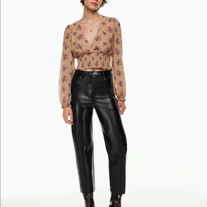 Black Aritzia Melina’s short version